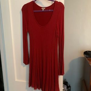 Scoop neck dress